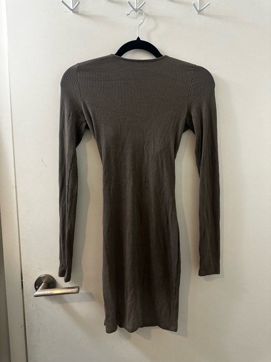 OAK + FORT Dresses & Skirts - OAK + FORT Ribbed Long-Sleeve Bodycon Dress in Taupe